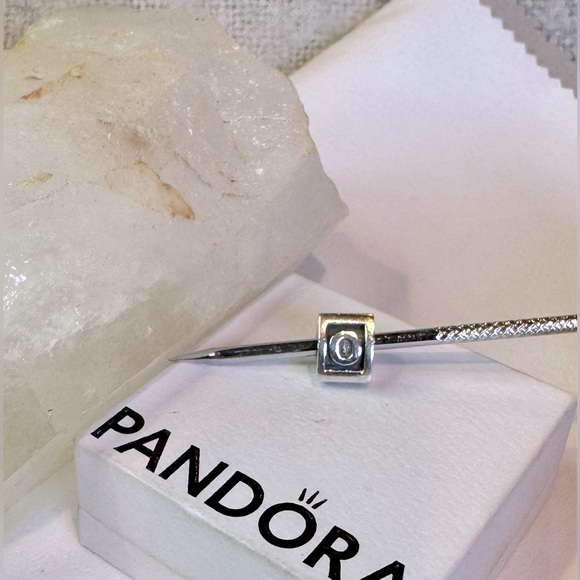 Authentic Pandora Retired Letter ‘O’ 925 Ale Charm - Picture 4 of 10